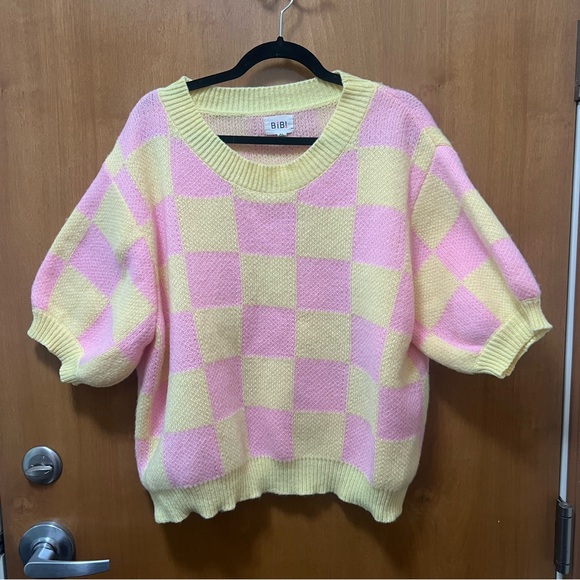 Bibi Modern Day Check Sweater in Yellow - Picture 3 of 9